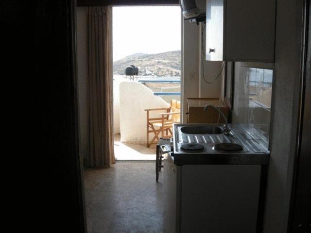 Agia Marina  Efrosyni Apartments מראה חיצוני תמונה